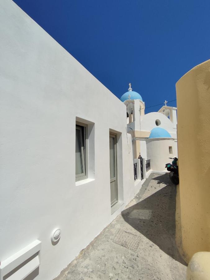 V D Fira Rooms Bagian luar foto