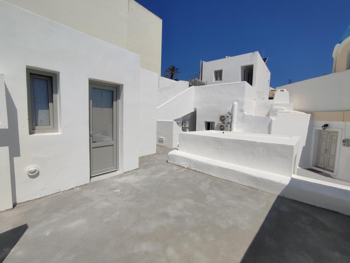V D Fira Rooms Bagian luar foto