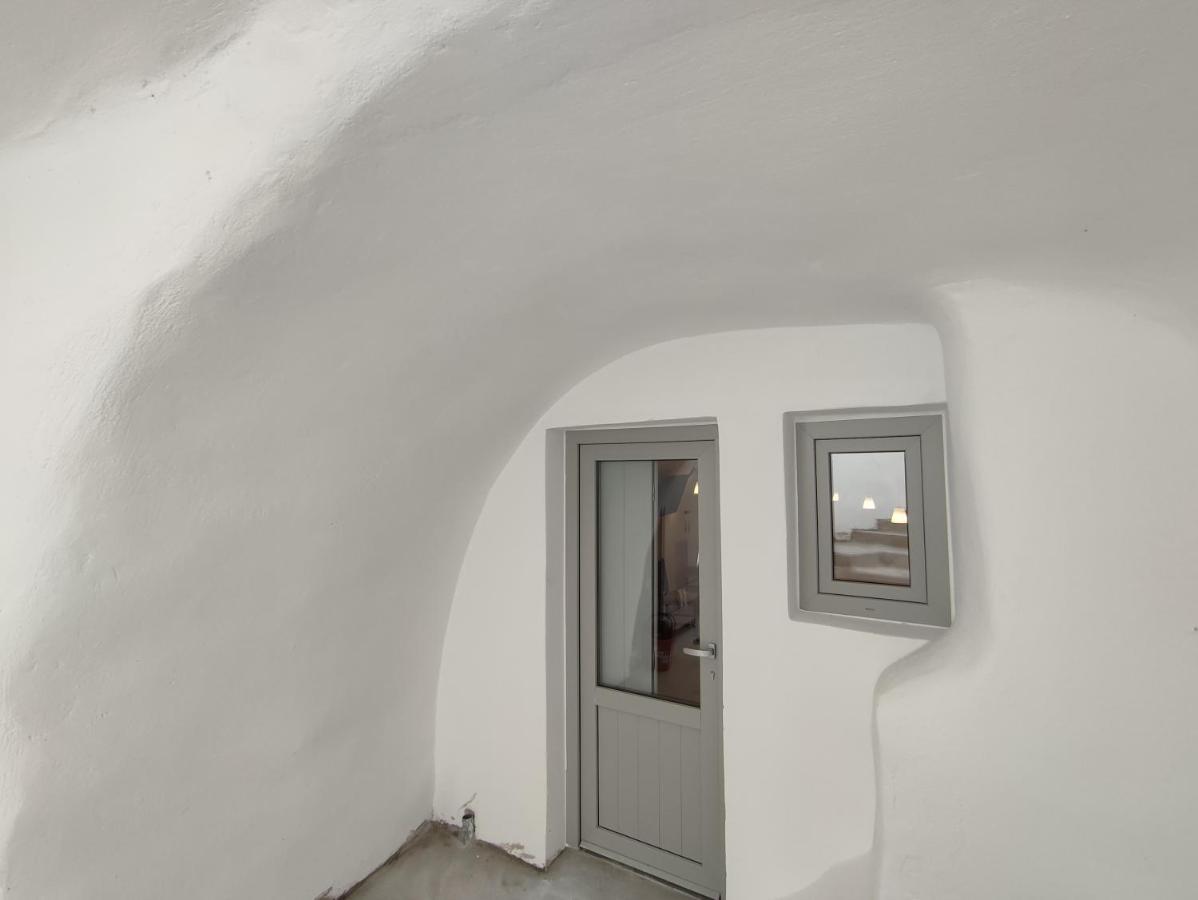 V D Fira Rooms Bagian luar foto